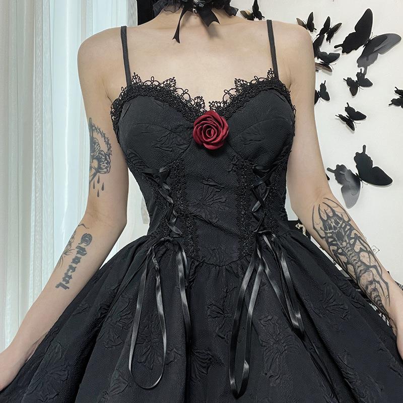 Robe gothique en polyester avec coutures en dentelle pour femme
