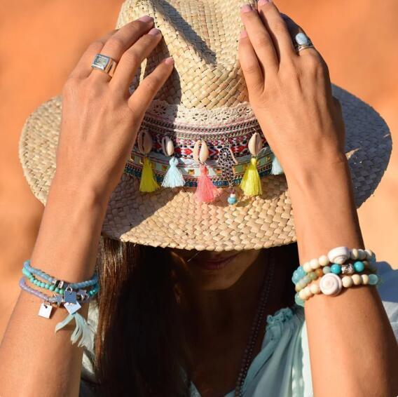 Sombrero bohemio de paja tejida de verano para mujer con borlas
