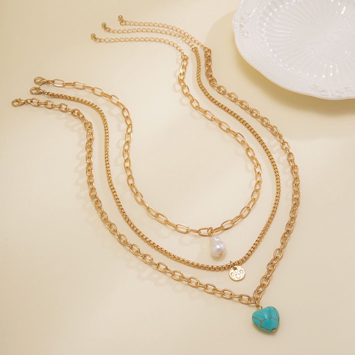 Collar de perlas de imitación barrocas de moda nacional