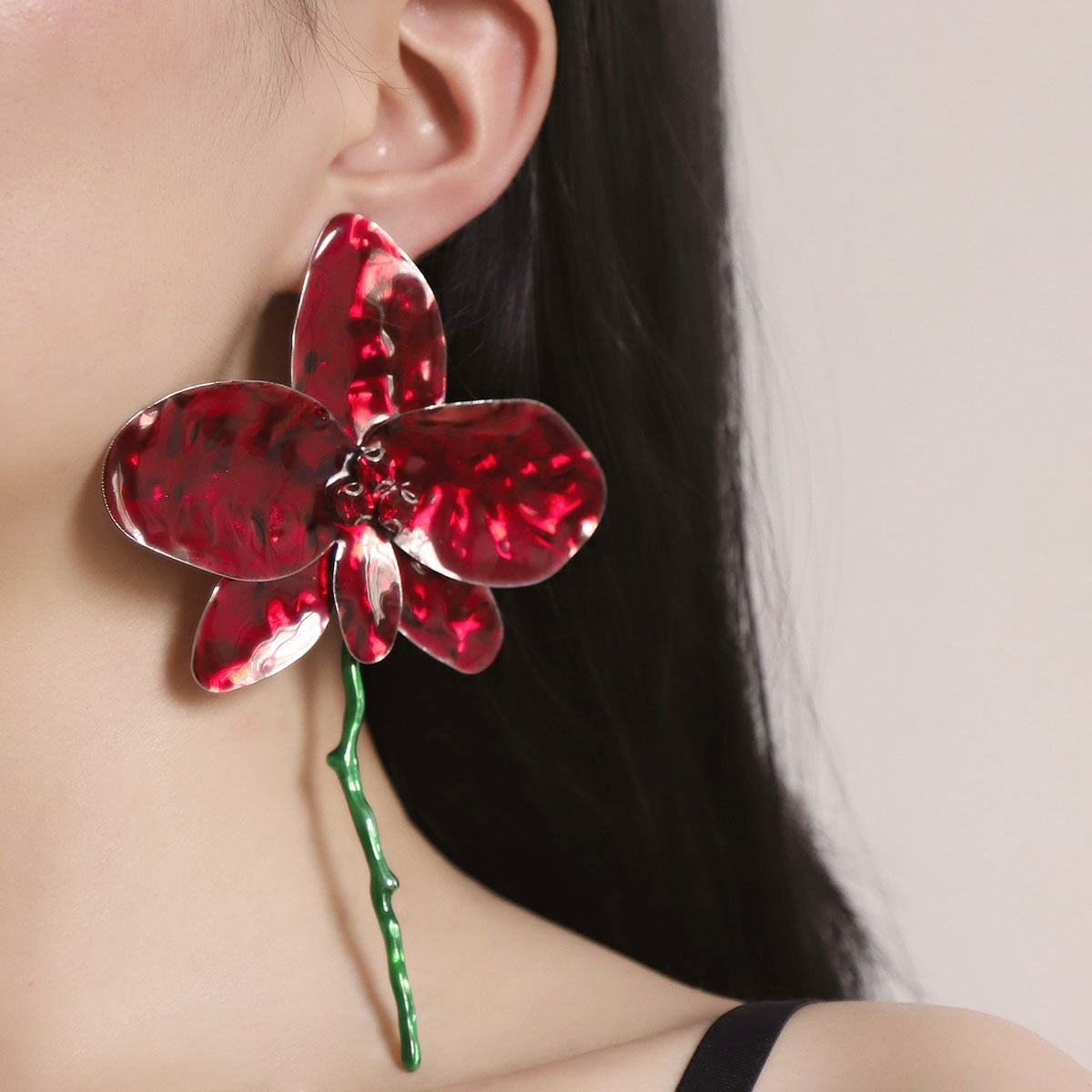 Boucles d'oreilles florales exagérées tendance - Style fleur en métal pour femme