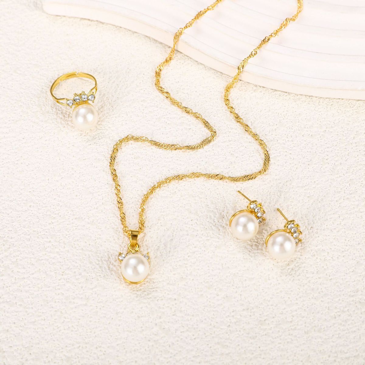 Women Fashion Imitation Pearl Jewelry Set