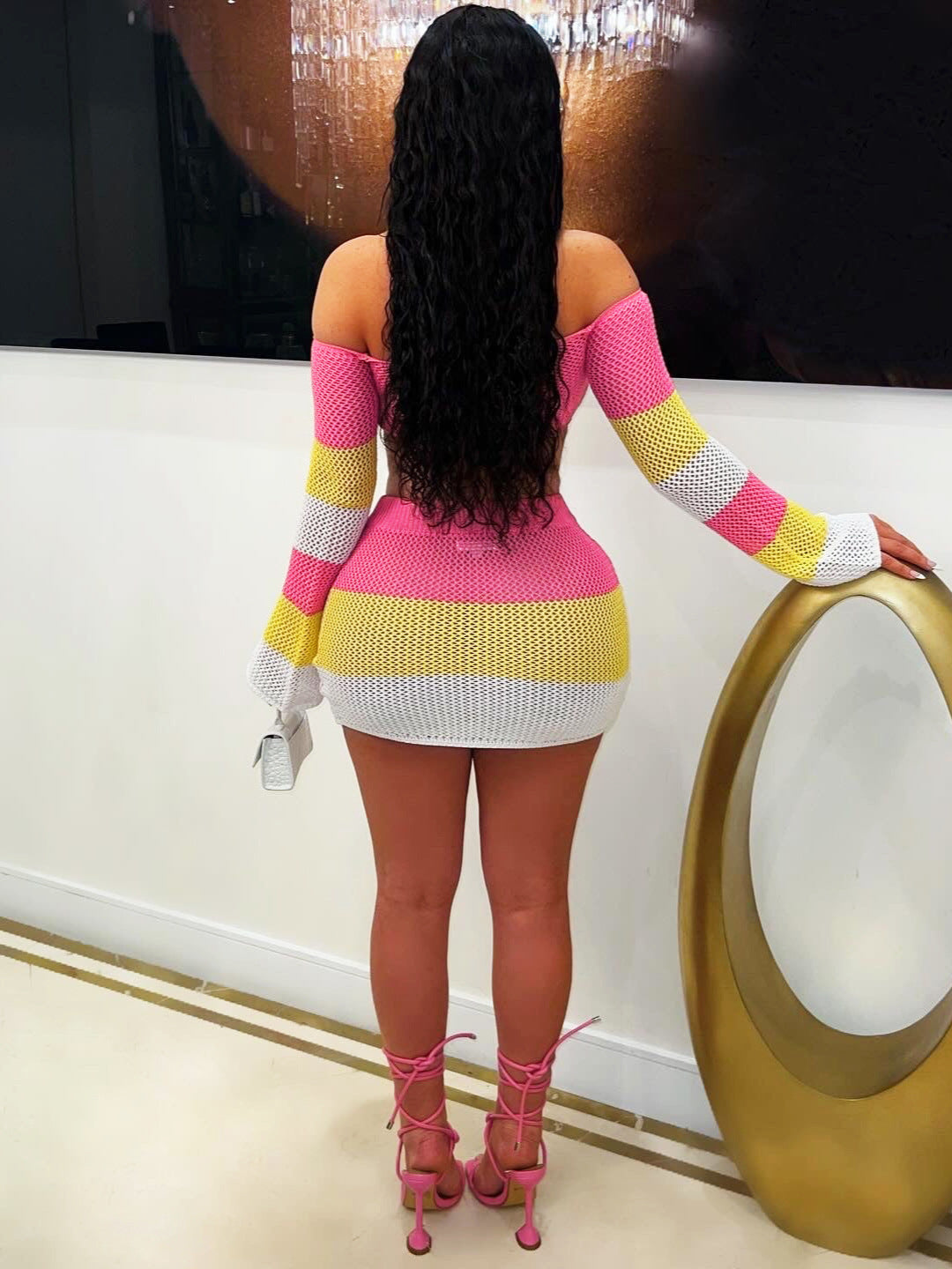 Top corto de manga larga con estampado de amor, hecho a mano y a crochet para mujer