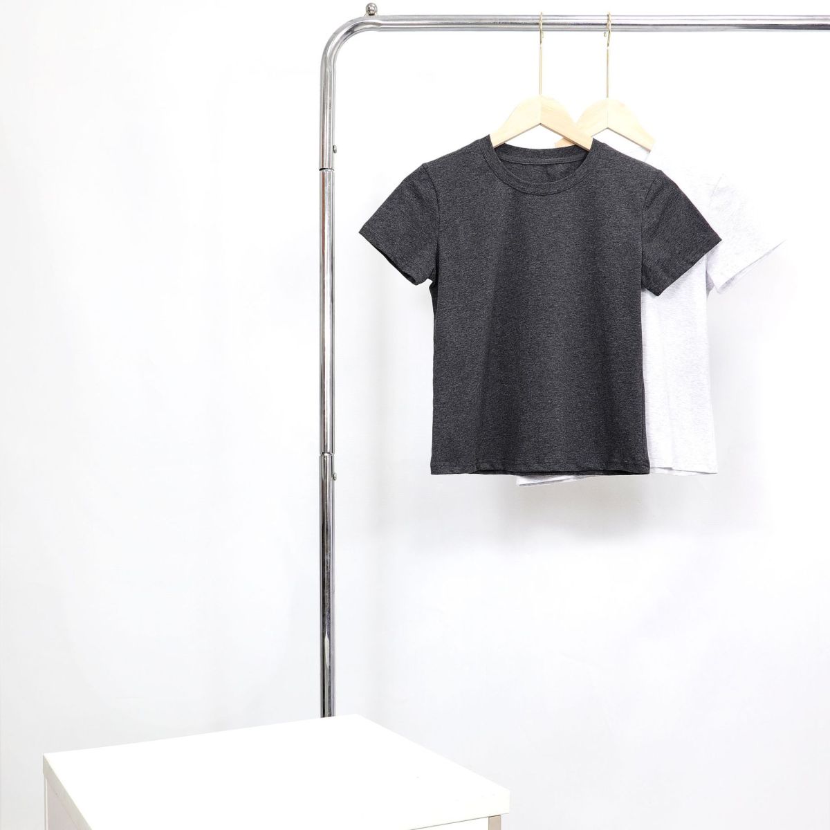 T-shirt d'été décontracté de couleur unie pour femme