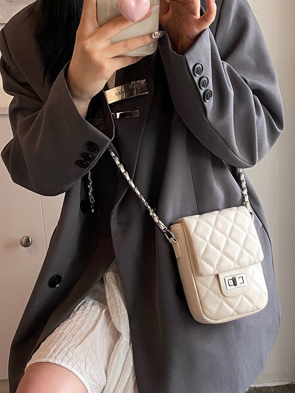 Mini bolso bandolera con bordado romboidal de verano