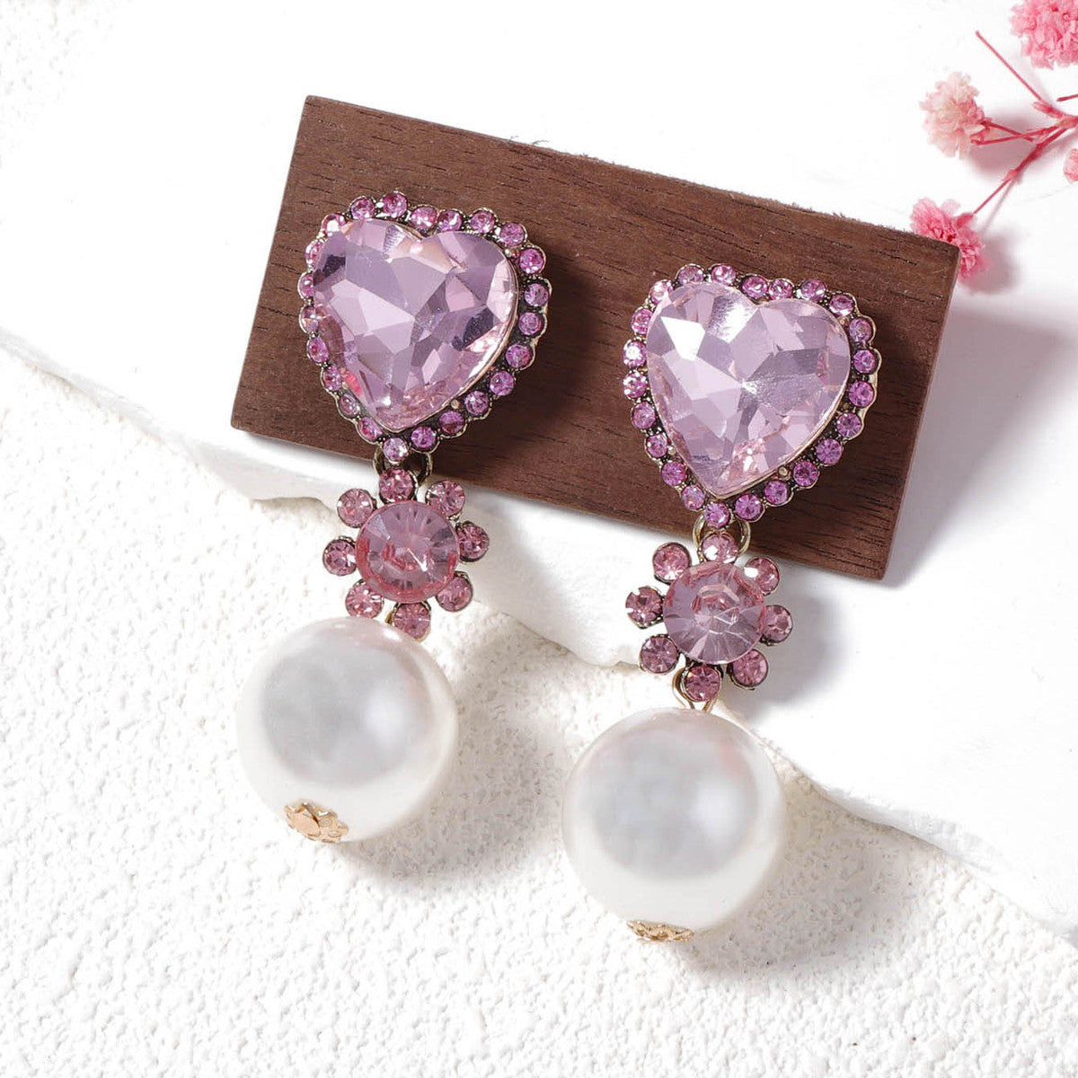 Pendientes de perlas y diamantes de imitación retro para mujer, joyería de moda estilo corazón