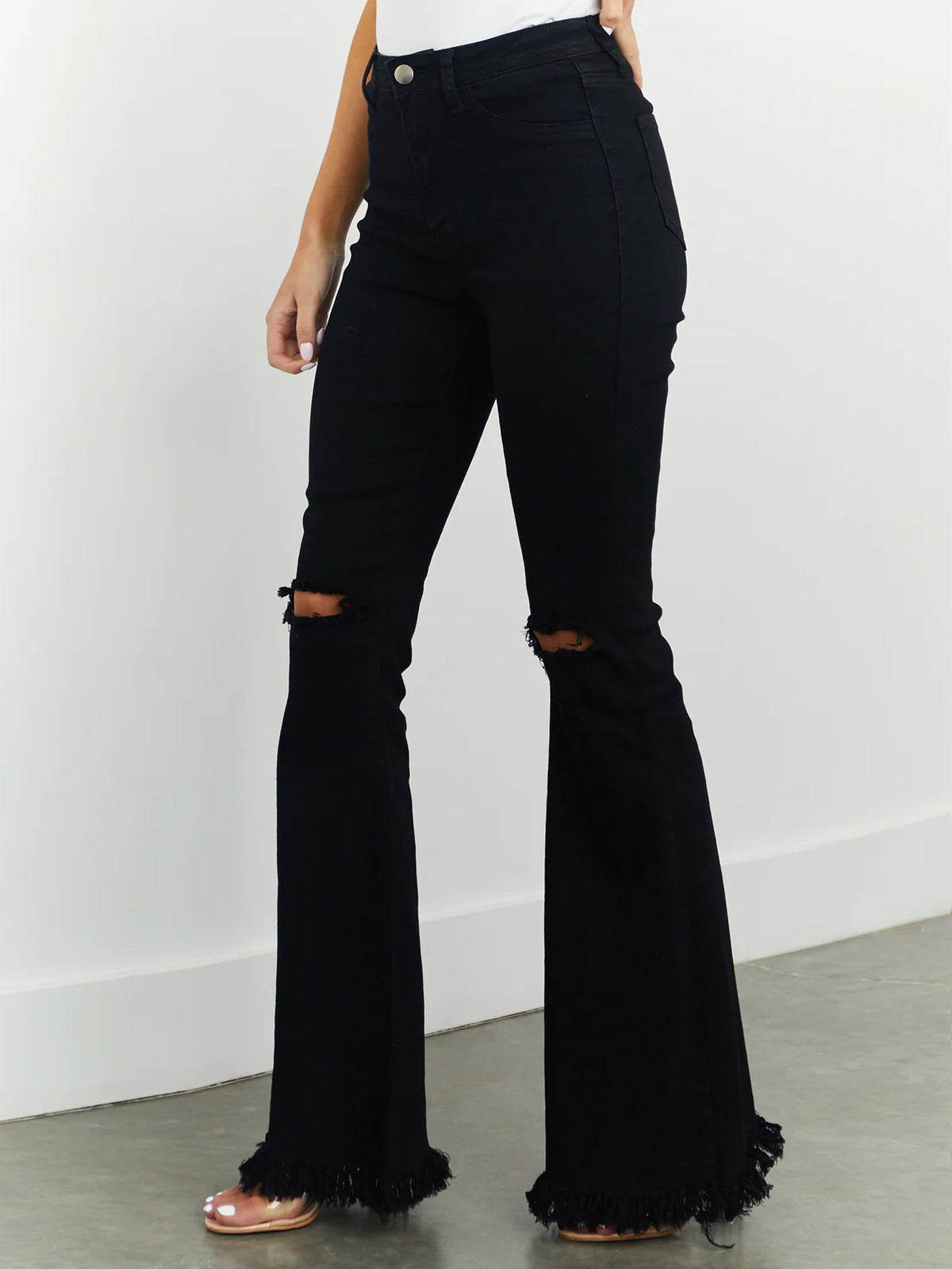 Women Fashion Black Ripped Stretch Flared Jeans for Urban Style