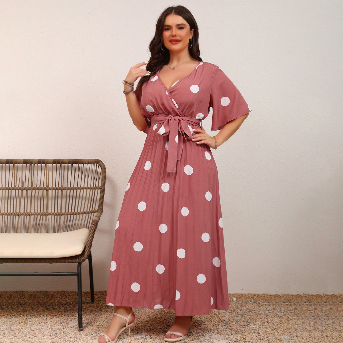 Vestido casual con estampado de lunares de talla grande para mujer