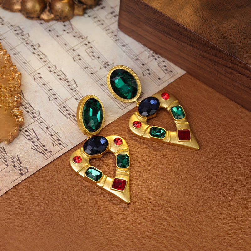 Pendientes bohemios de diamantes de imitación en forma de corazón para mujer
