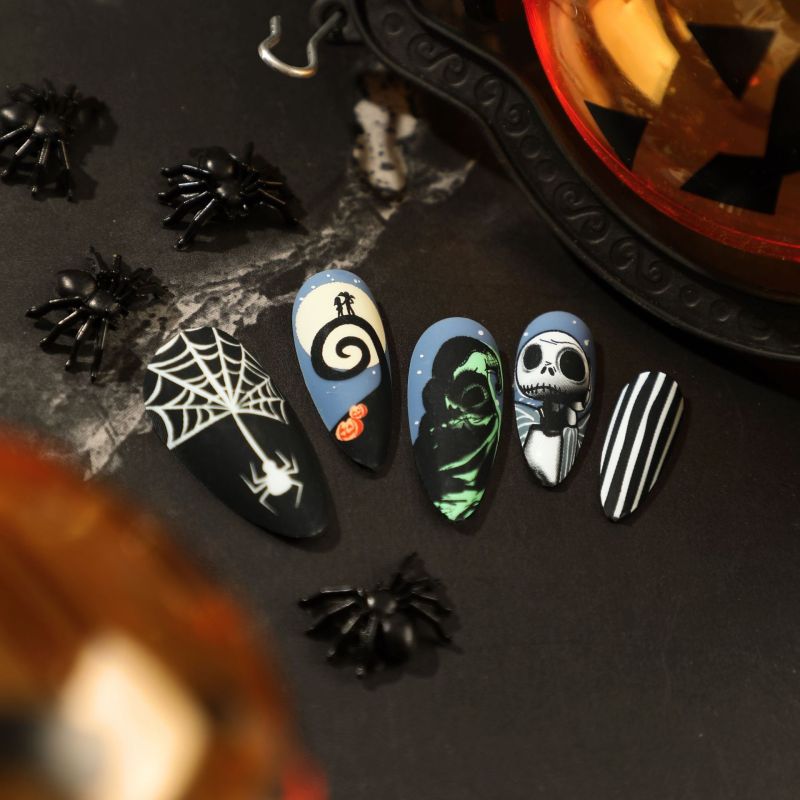 Women Halloween Frosted Skull Pumpkin False Nails