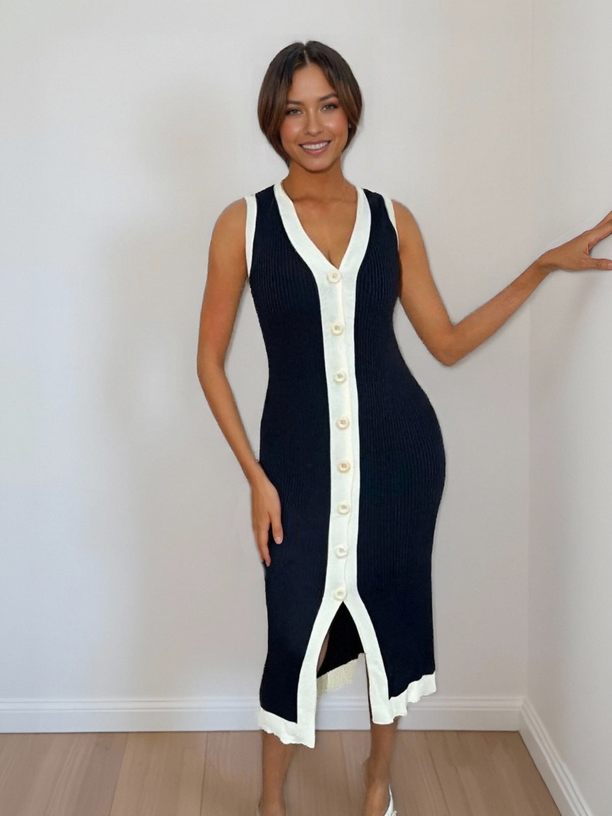 Women Fashion Casual Contrast Color Knitted V-Neck Dress