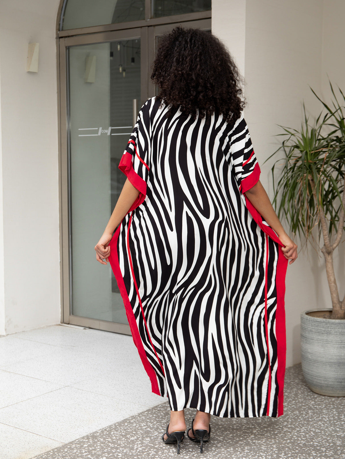 Traje de baño de cuello en V con estampado informal a la moda para mujer
