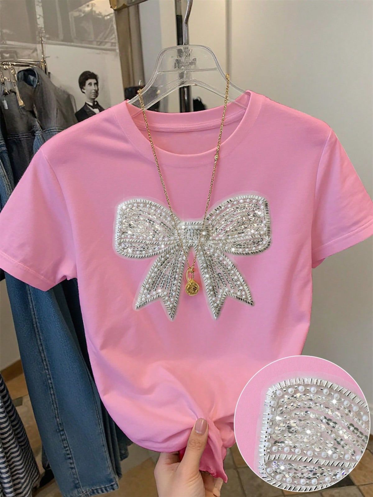 Camiseta informal holgada de cuello redondo con estampado de lazo para mujer de verano