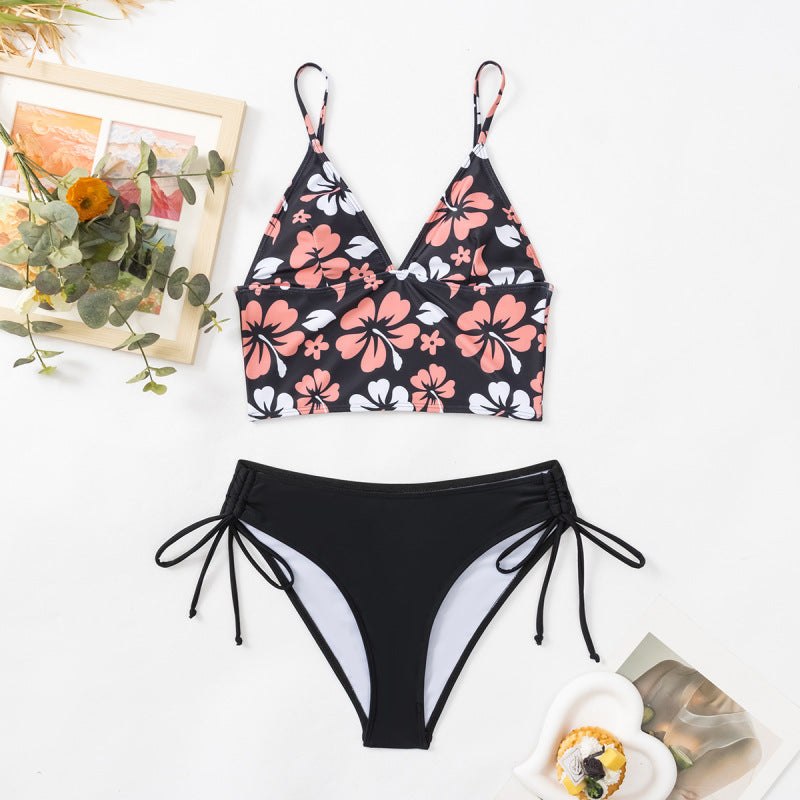 Summer Vacation Bikini Floral Print Lace-Up Swimsuit