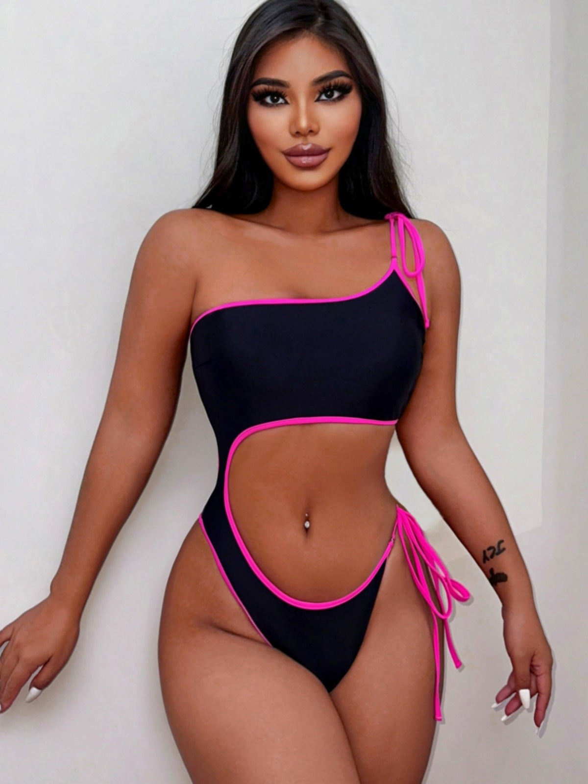 Black Sexy Tether One-Piece Swimwear