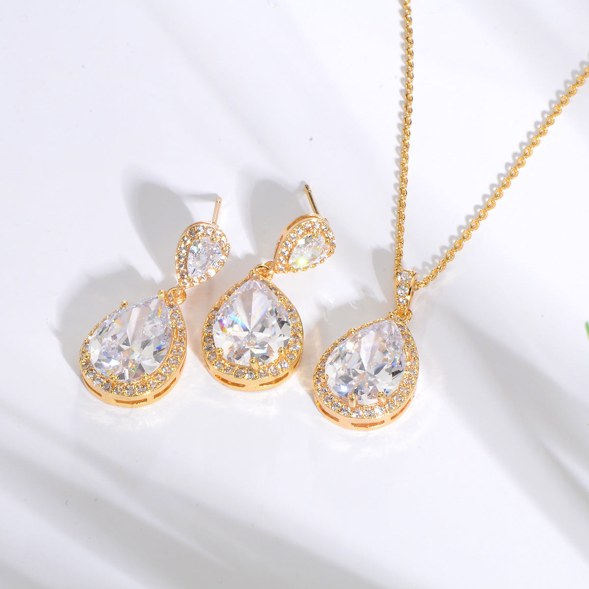 Women Jewelry Water Drop Zircon Necklace Earrings Set Fashion Statement