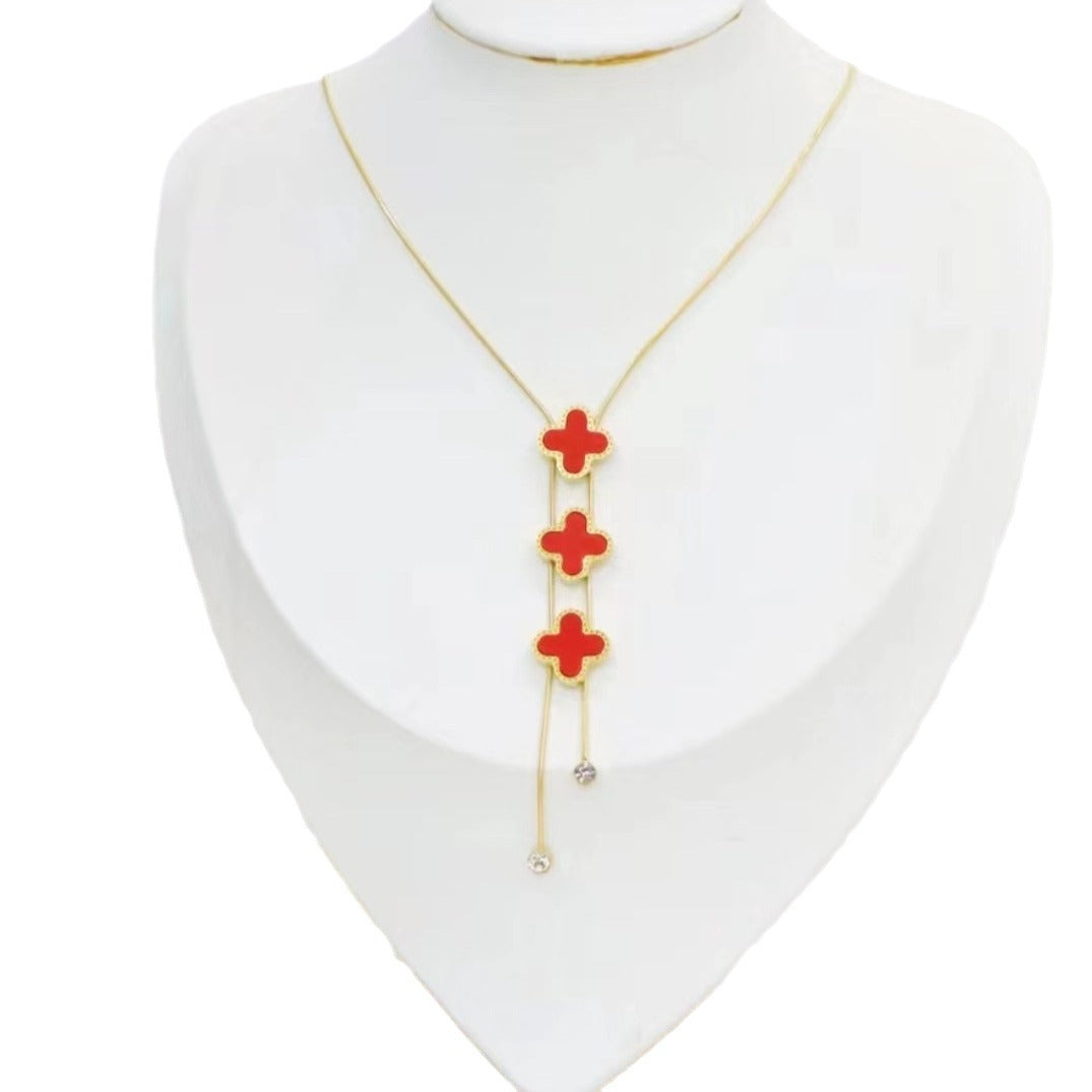 Collar con colgante de borla de trébol de cuatro hojas de acero inoxidable para mujer