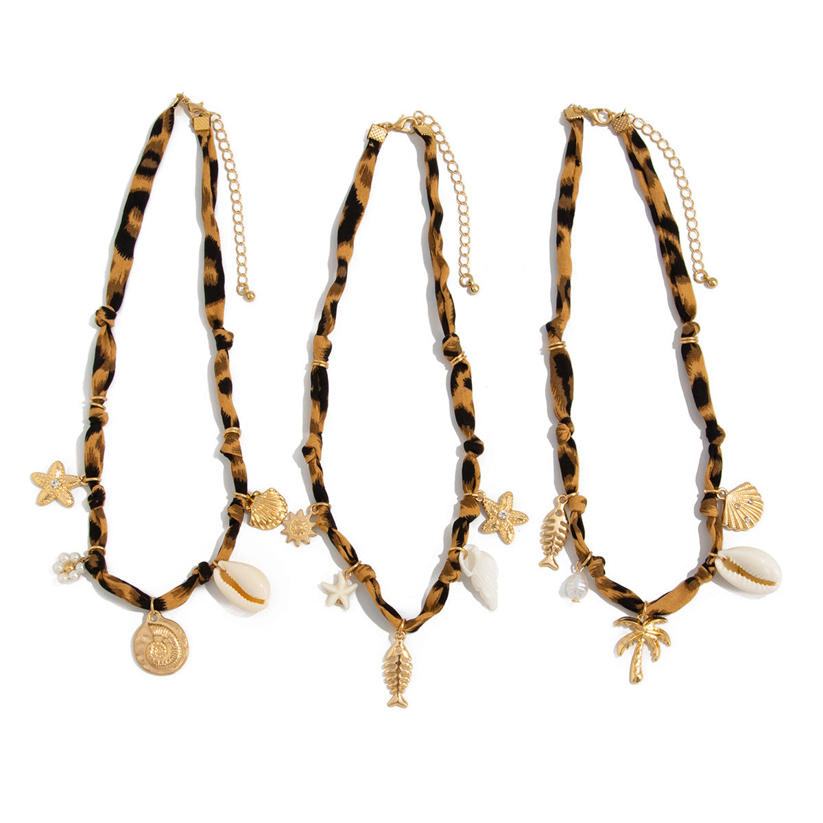 Collar con colgante de estrella de mar y caracola de playa de moda