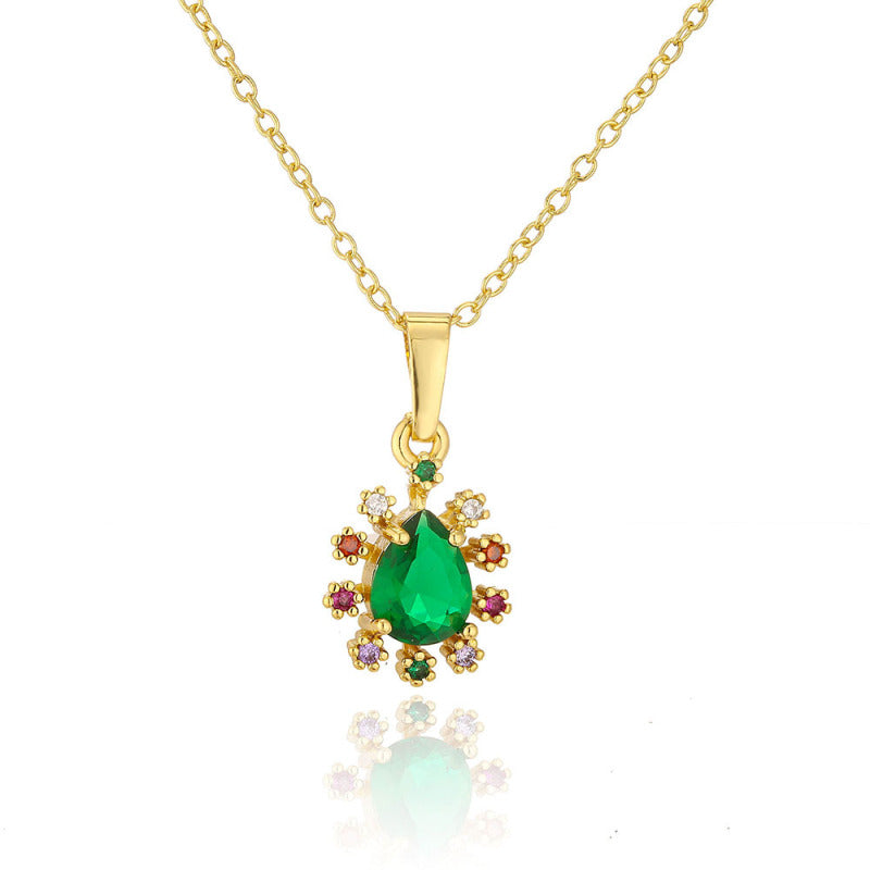 Collar con colgante de ojo malvado de circonita exquisita para mujer