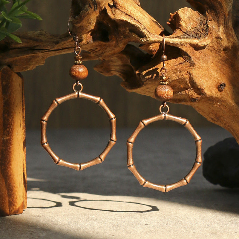 Boucles d'oreilles à pompons créatives de style ethnique bohème rétro