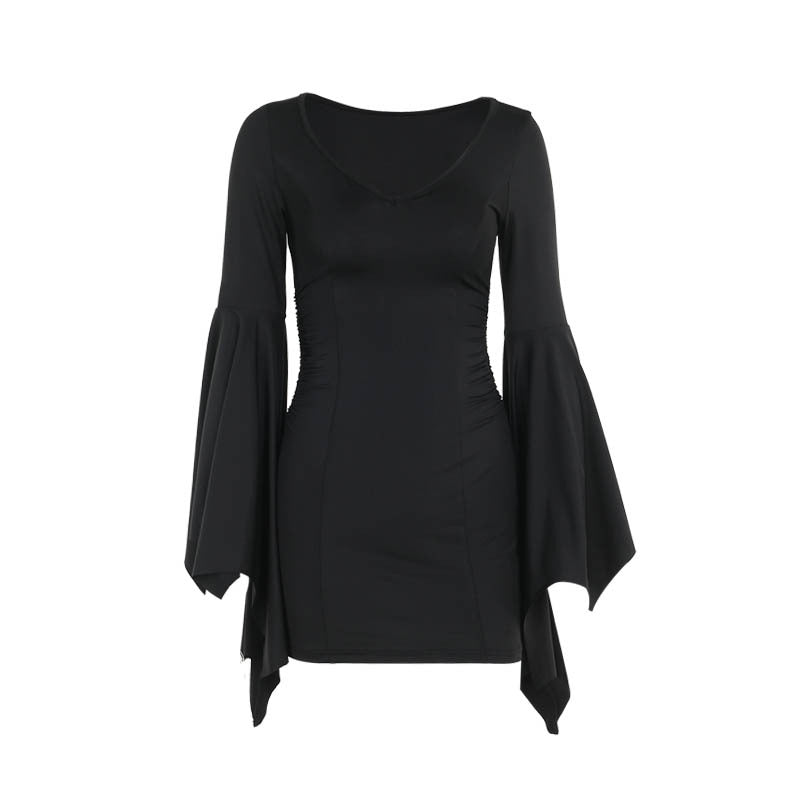 Robe élégante à manches chauve-souris et col en V style gothique pour femme