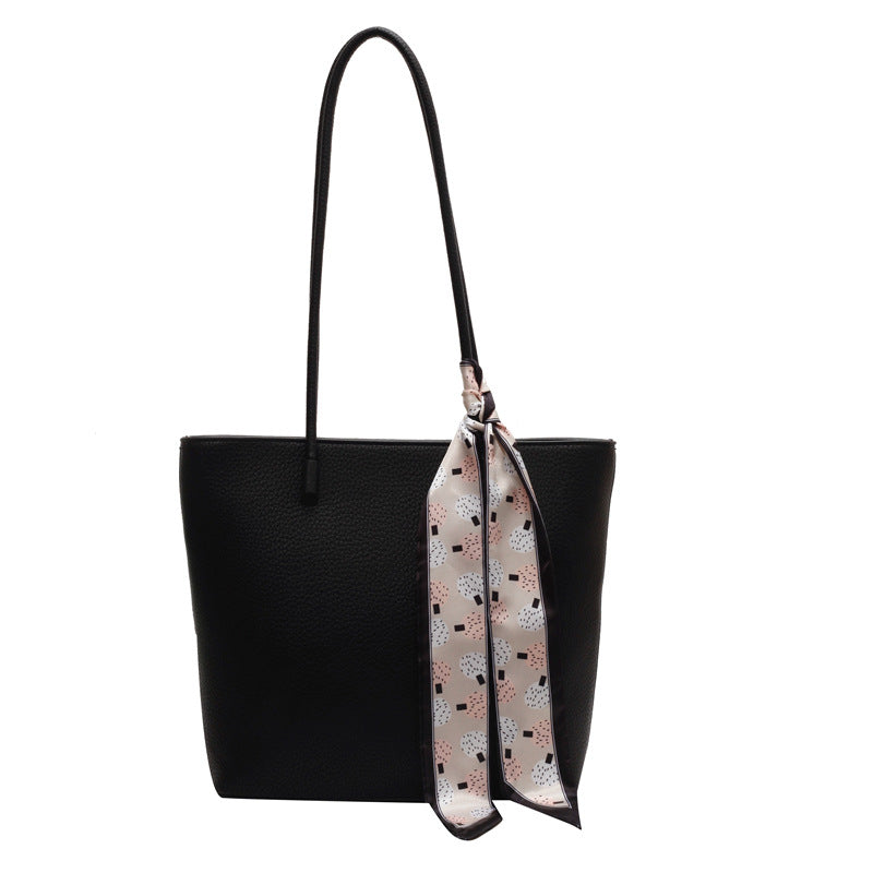 Large Capacity Women Summer Tote Bag in PU Material
