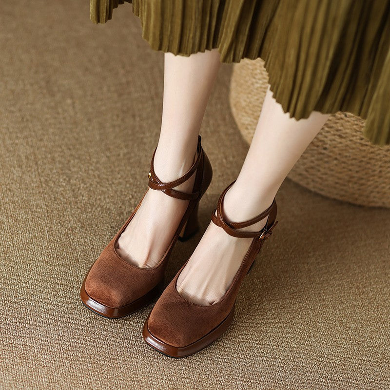 Zapatos Mary Jane vintage con tiras cruzadas y punta cuadrada