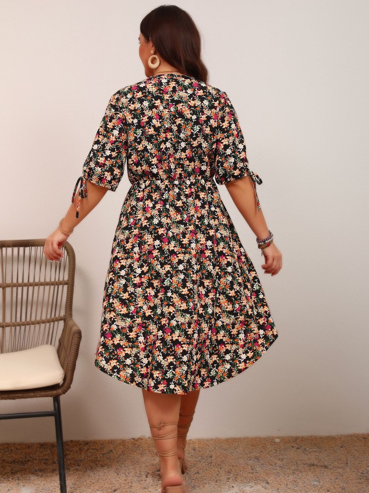 Women Fashion Elegant Plus Size Floral V-Neck Dress
