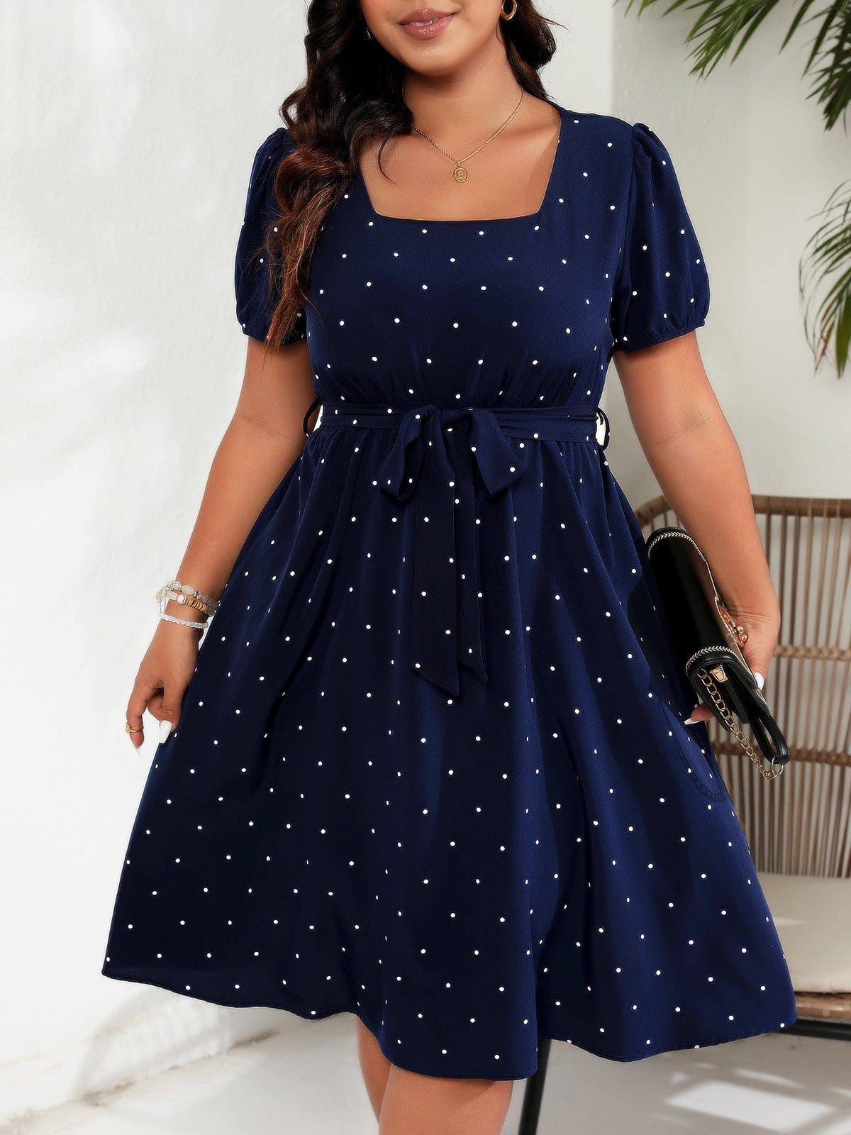 Vestido informal de talla grande con estampado de ondas y cuello cuadrado para mujer