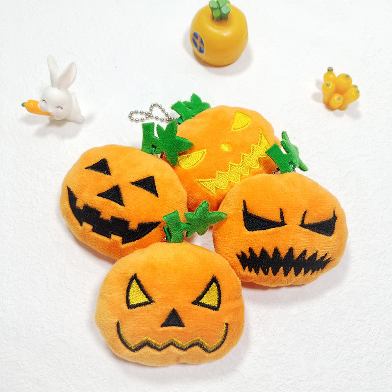Creative Cartoon Halloween Pumpkin Plush Brooch