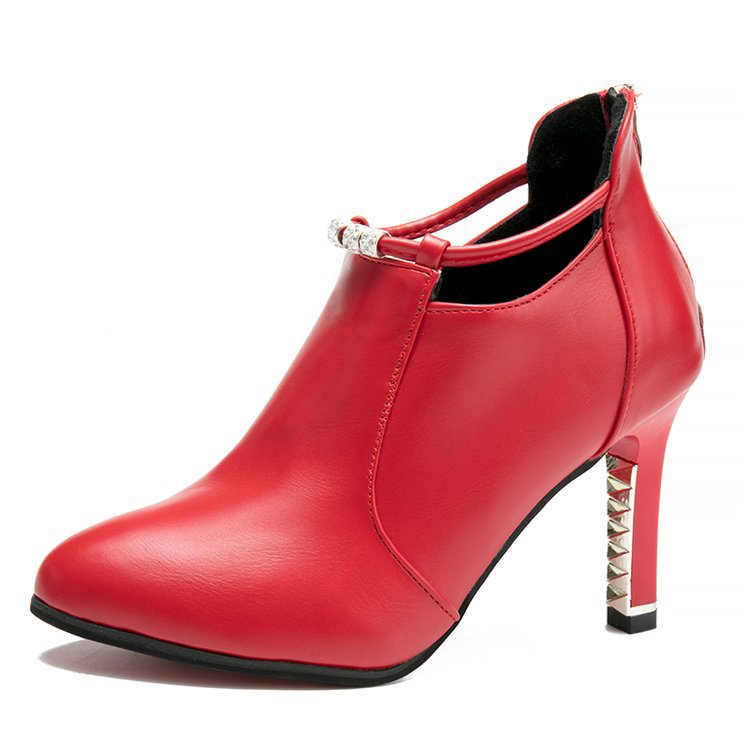 Chaussures à talons hauts à bout pointu et couleur unie pour femmes