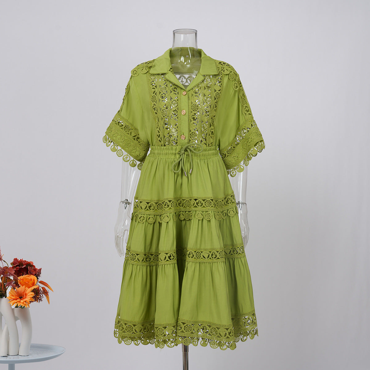 Vintage Palace Style Lapel Embroidered Lace Shirt Skirt Set