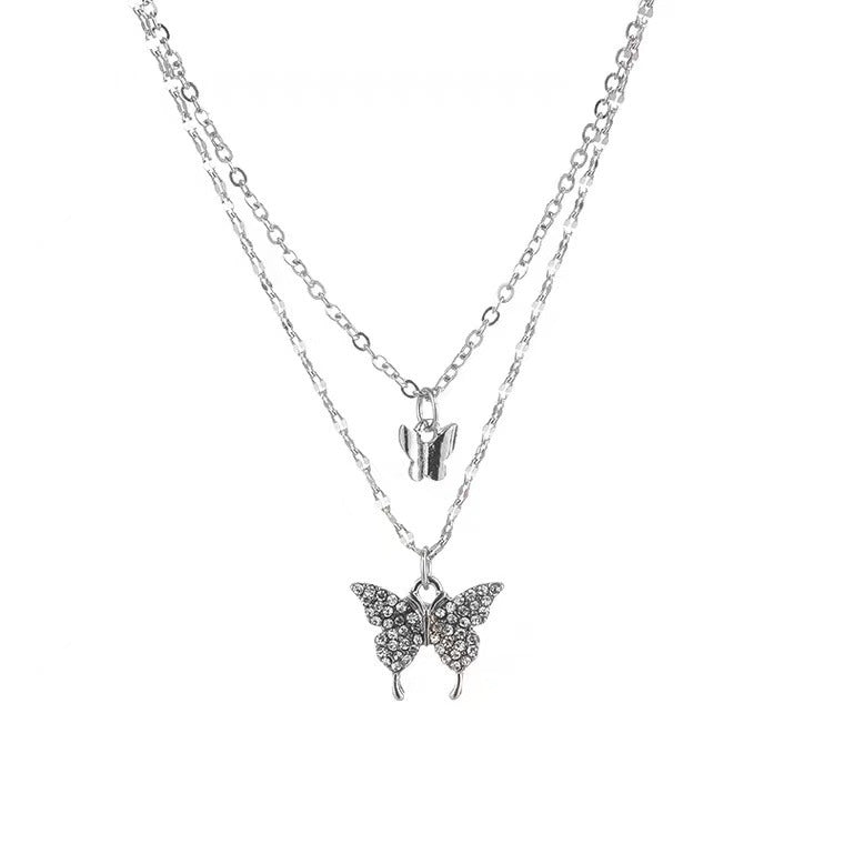 Collar con colgante de mariposa con diamantes de imitación para mujer