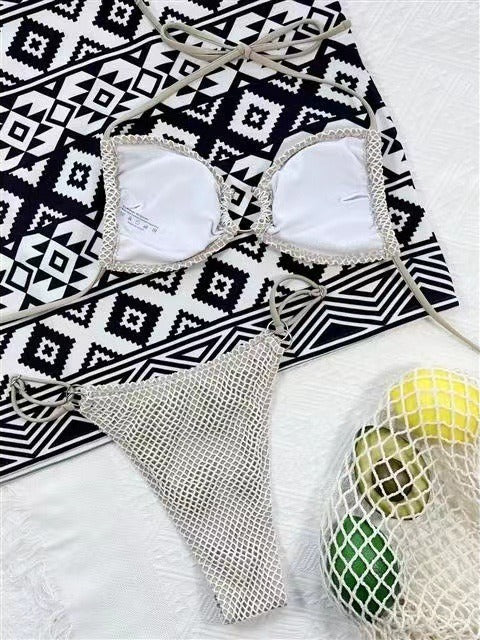 Bikini de malla sexy con cuello halter y aberturas para mujer