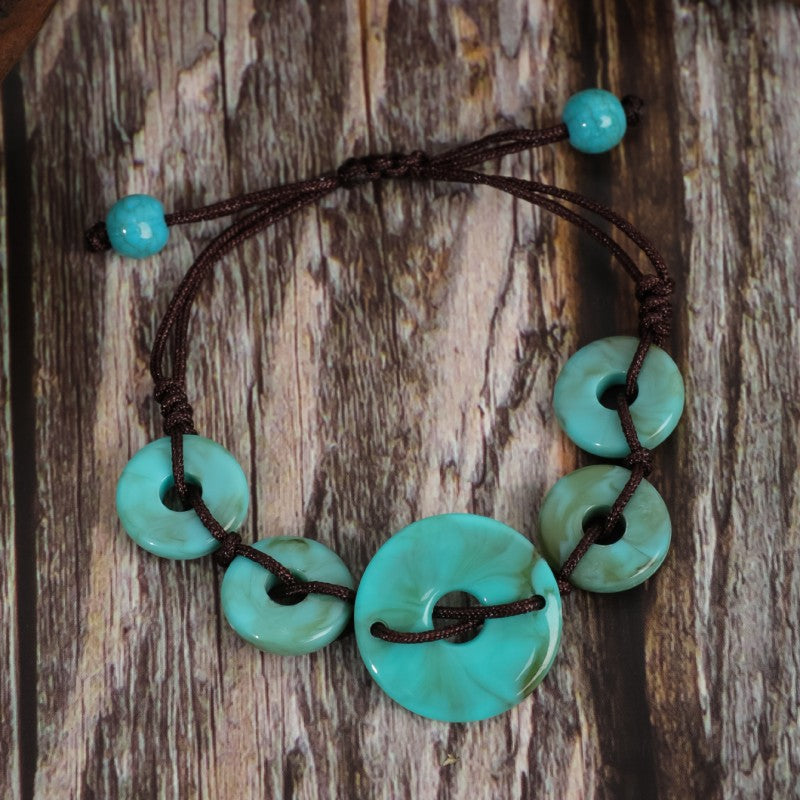 Pulsera bohemia de cuentas turquesas hecha a mano