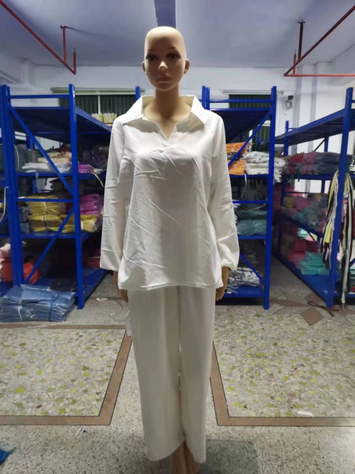 Ensemble deux pièces à col en V et couleur unie pour femme