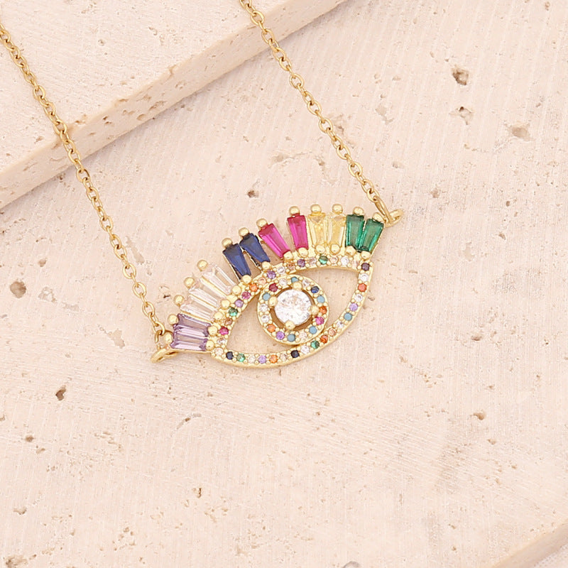 Collar con colgante de ojo malvado de circonita exquisita para mujer