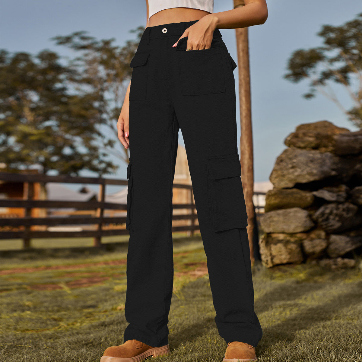 Vaqueros cargo vintage con cintura elástica y múltiples bolsillos para mujer