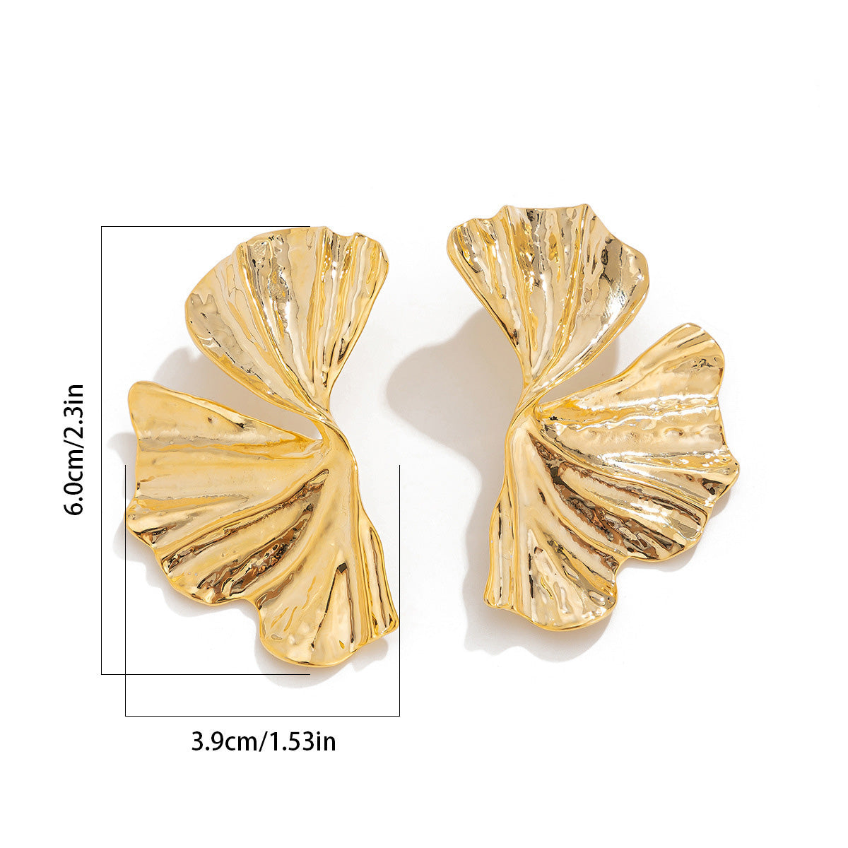 Women Fashion Exaggerated Metal Ginkgo Leaf Shellfish Earrings - Trendy Flower Style