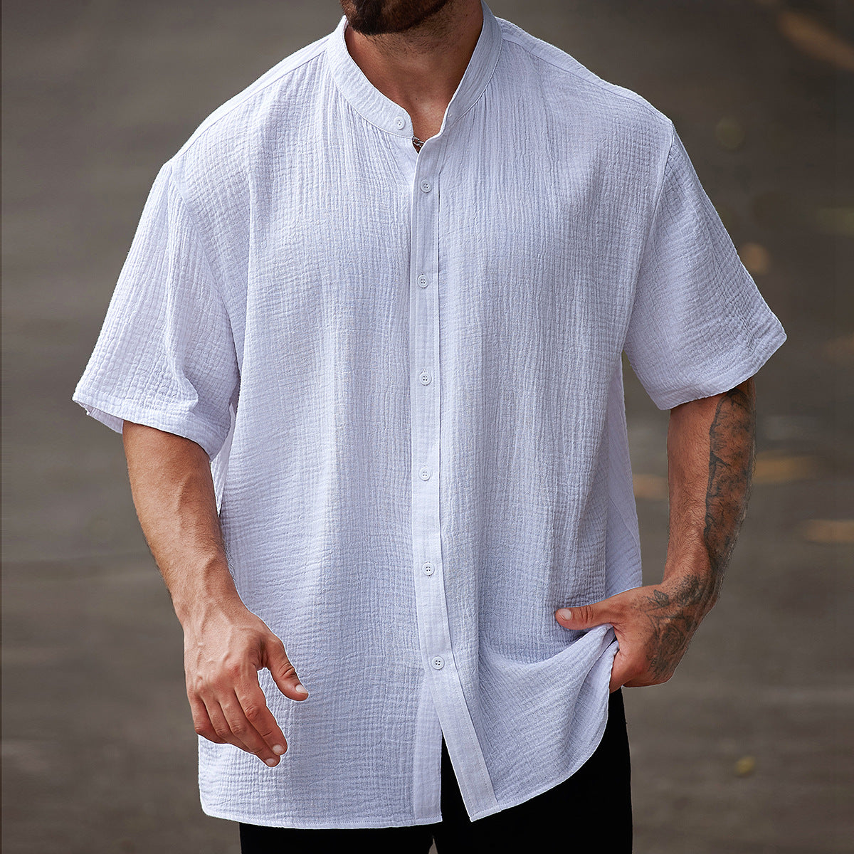 Camisa informal de algodón de manga corta con cuello alto para hombre