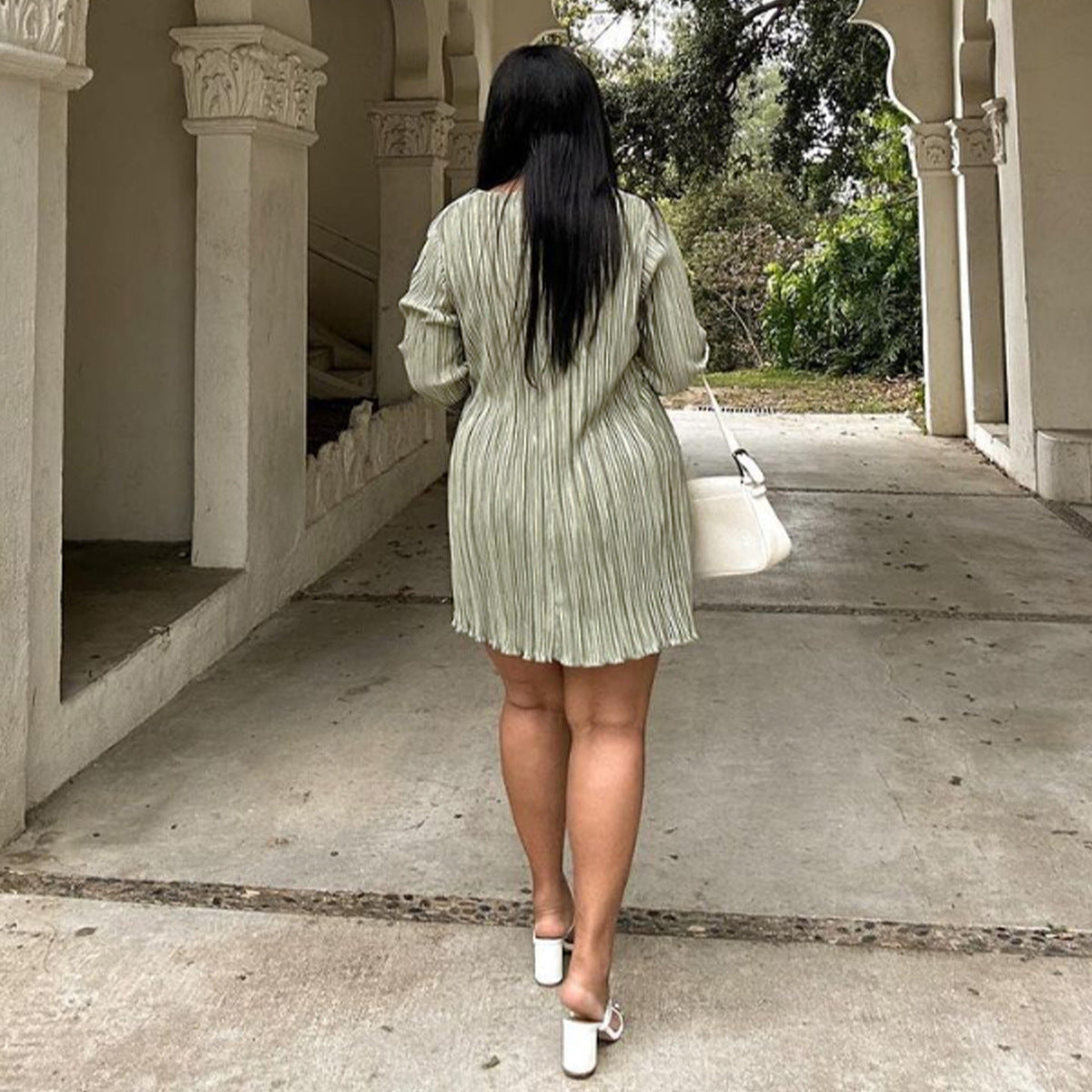 Vestido informal de manga larga con cuello en V y talla grande para mujer