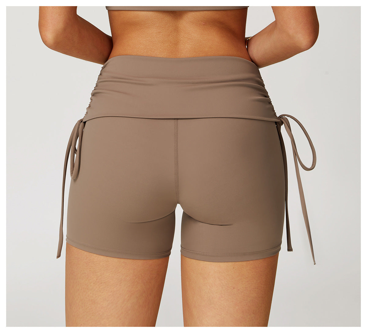 Short de yoga décontracté de couleur unie pour femme