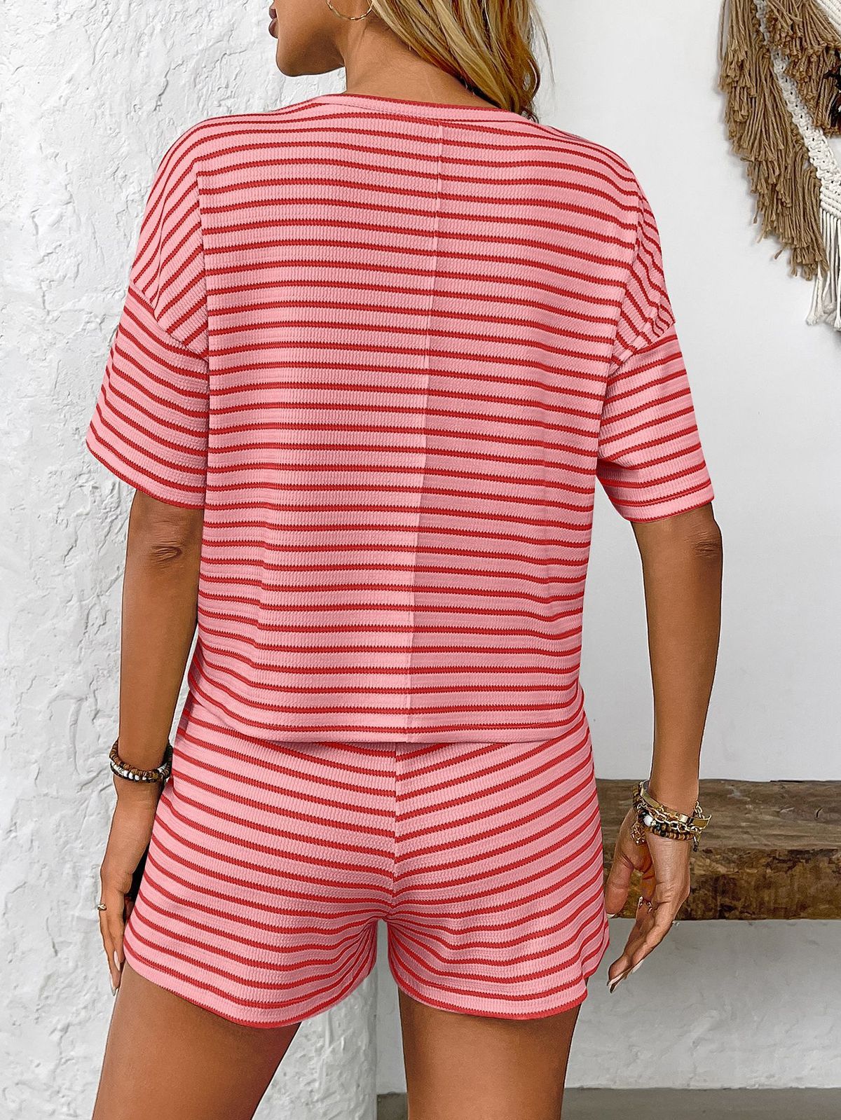 Conjunto de pantalones cortos de rayas casuales de moda para mujer