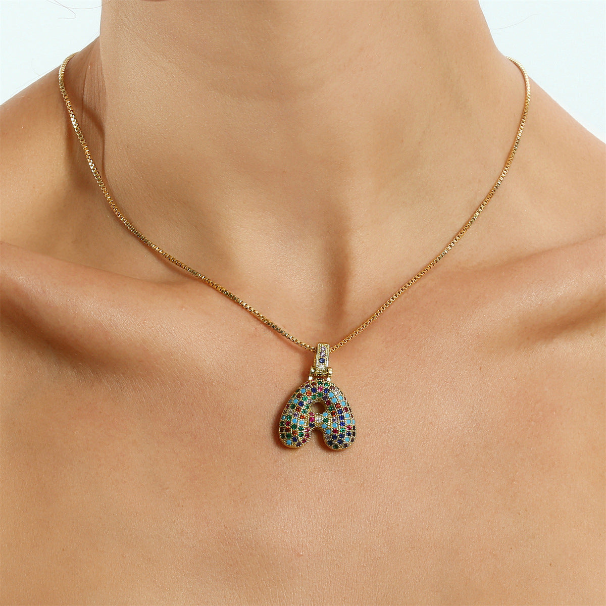 Collar con colgante de alfabeto dorado y circonita multicolor para mujer, joyería de moda