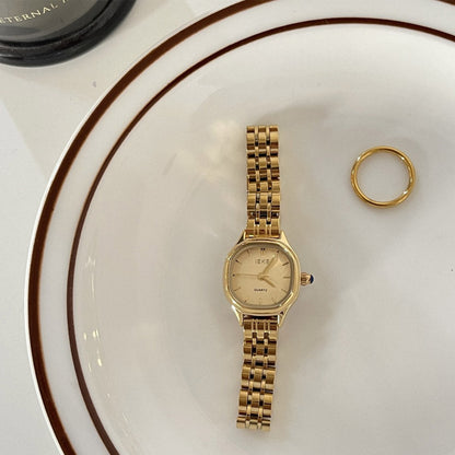 Vintage Square Dail Quartz Wrist Watch