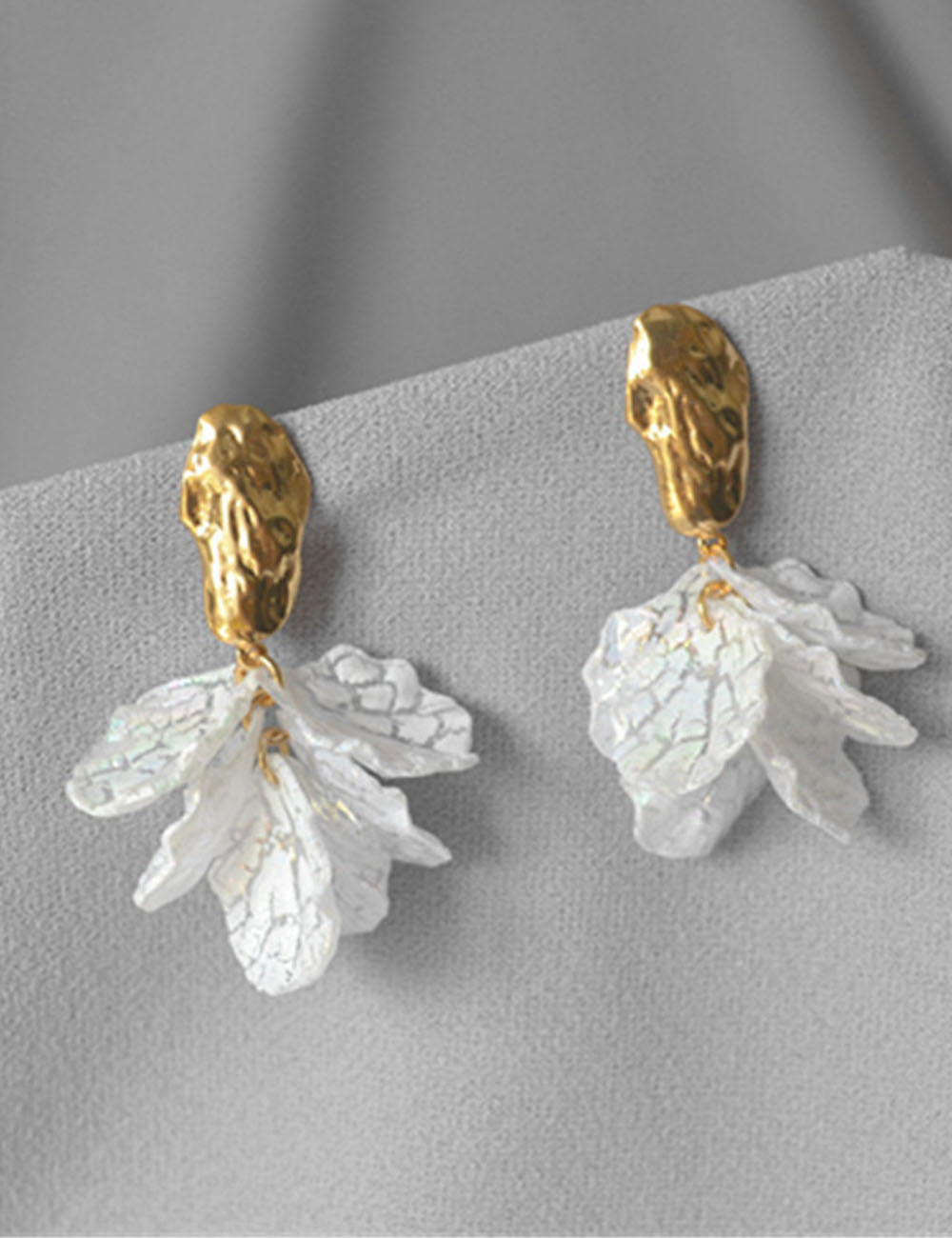 Sweet Fish Tail Stud Dangle Earrings