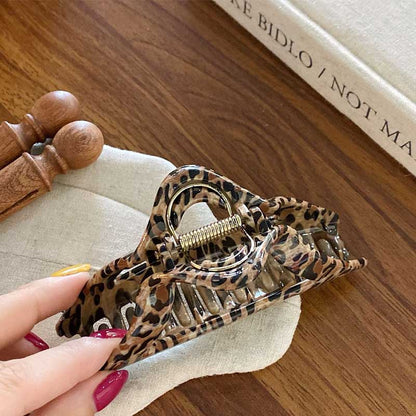 Trendy Leopard Print Geometric Hair Claw