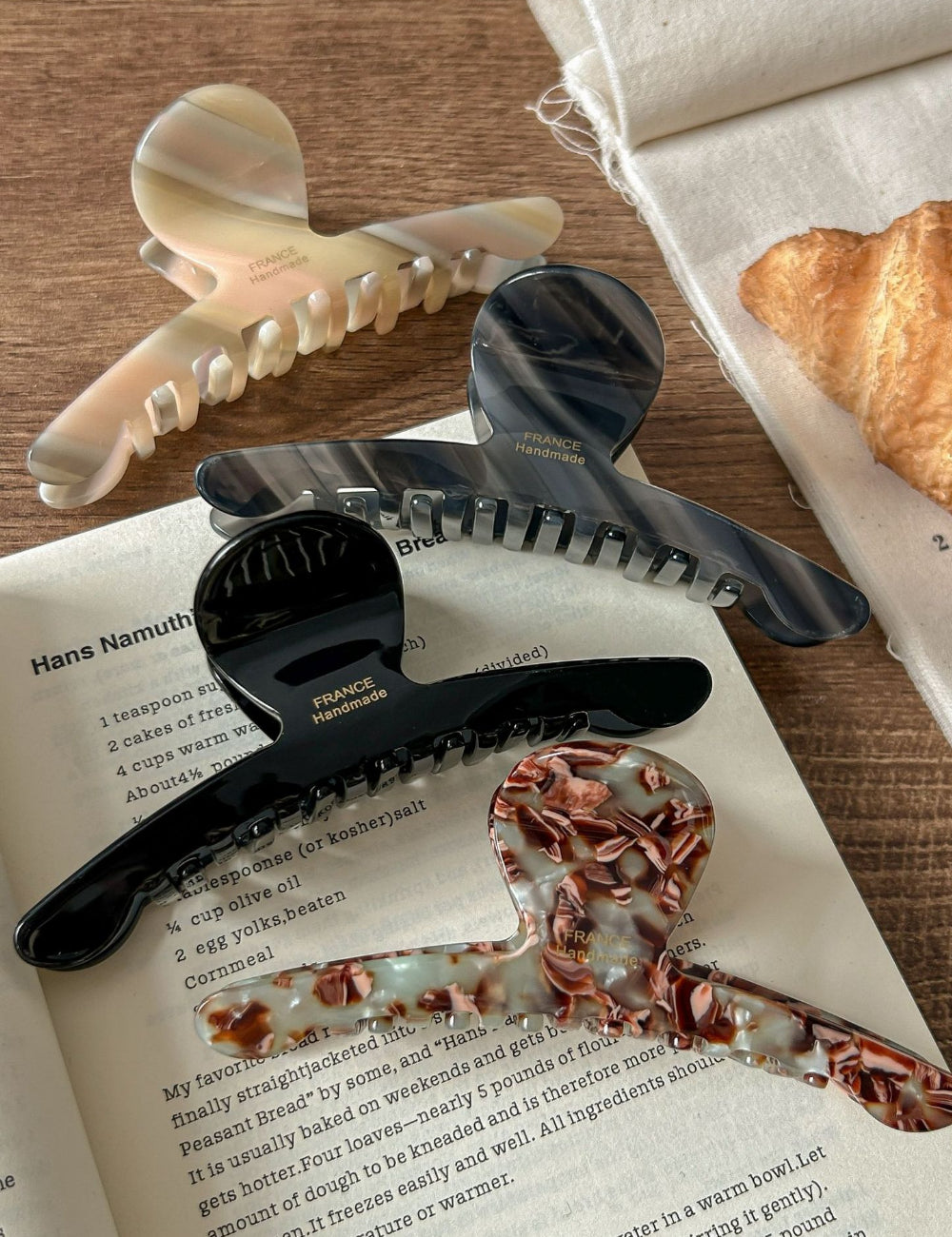 2+VIntage Delicate Large Hair Claws