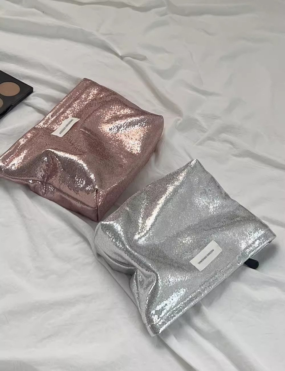 Simple Shining Large Capacity Portable Cosmetic Bag