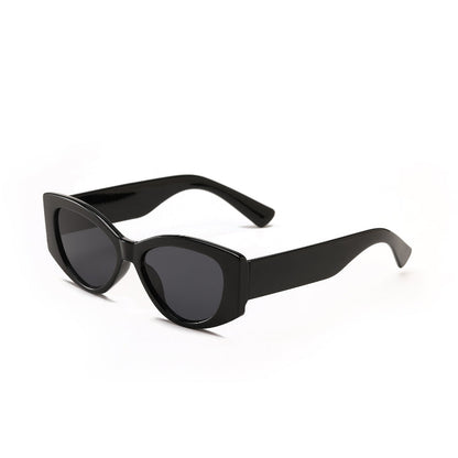 Retro Cat Eye Lightweight Sunglasses