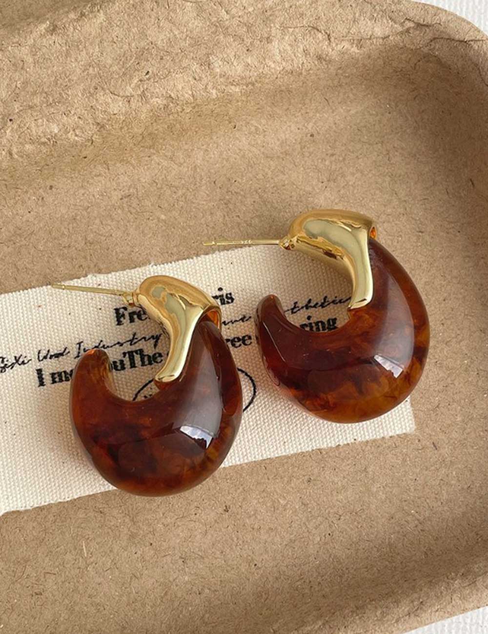 Vintage Stone C-Shape Stud Earrings